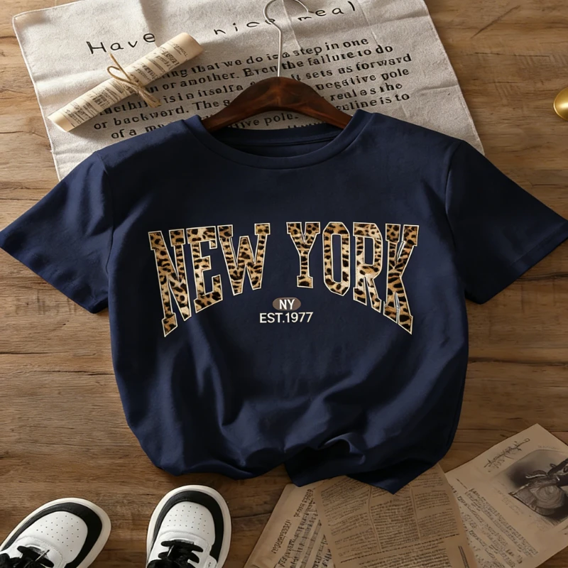 T-shirt girocollo a maniche corte casual da donna con motivo leopardato stampato New York, top versatile per quattro stagioni