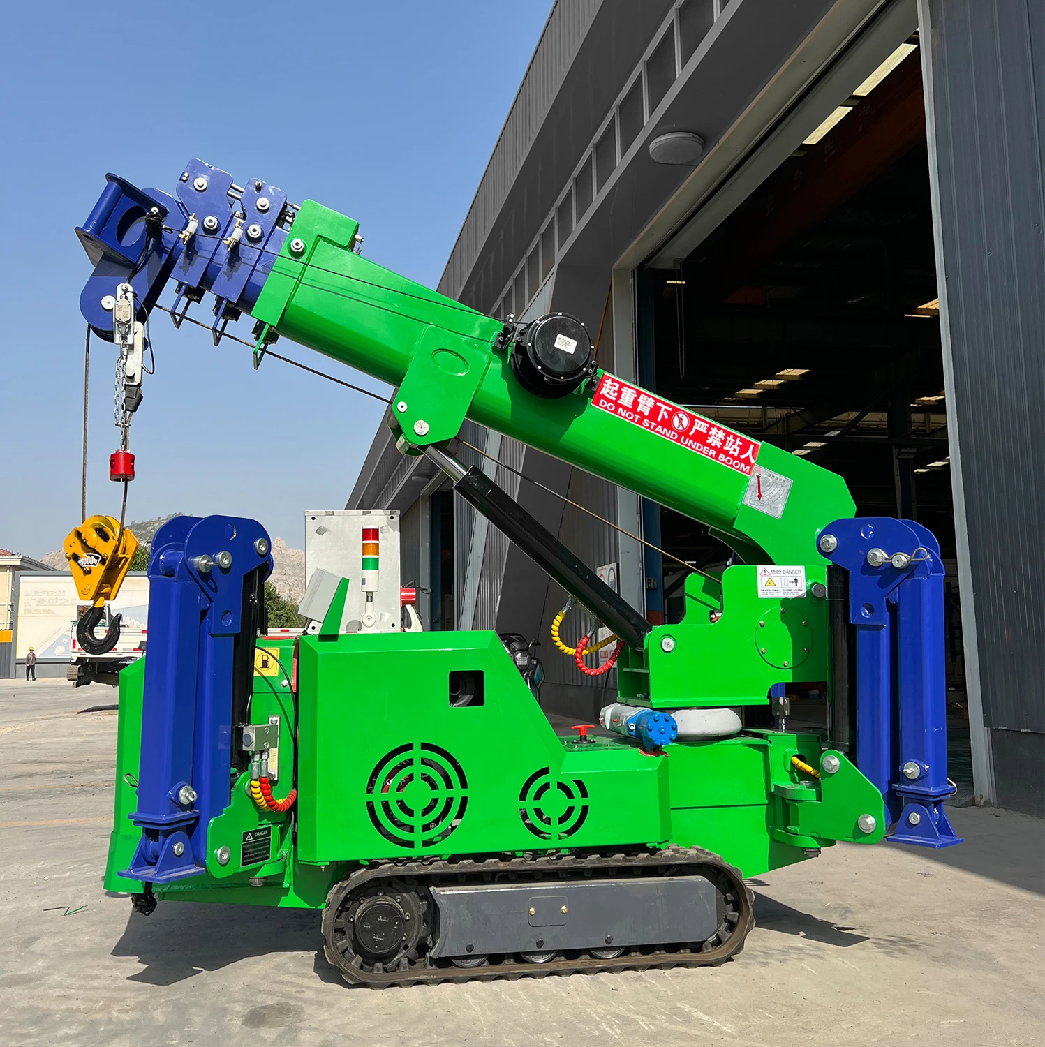 CustomizedNew Mini Truck Cranes 0.8ton 1.3ton 1.8ton 1.5 Ton 2 Ton Spider Crane With Wireless Remote Control