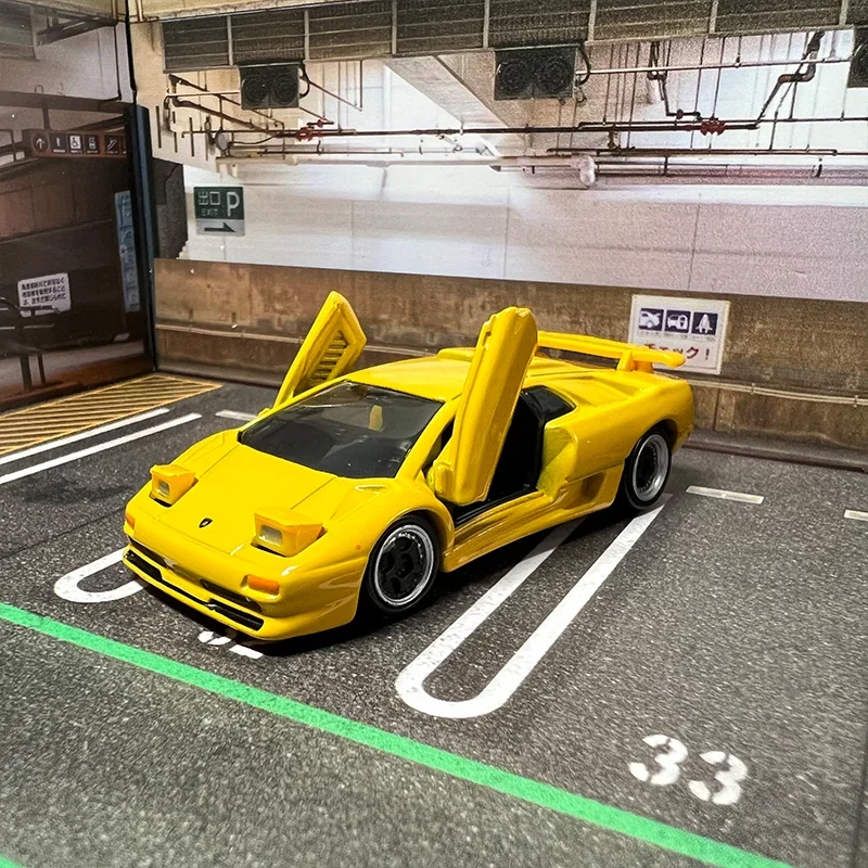 Tomica Premium No.15 Lamborghini Diablo SV Yellow Takara Tomy Metal Diecast Car Model Vehicle Toys for Children Collectables