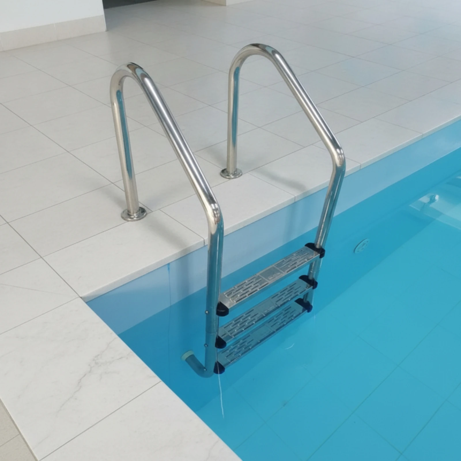 3-Step Pool Ladder Rust Resistant Stainless Steel Pool Ladder Anti-Skid Polished for Swimming Pools, Water Parks