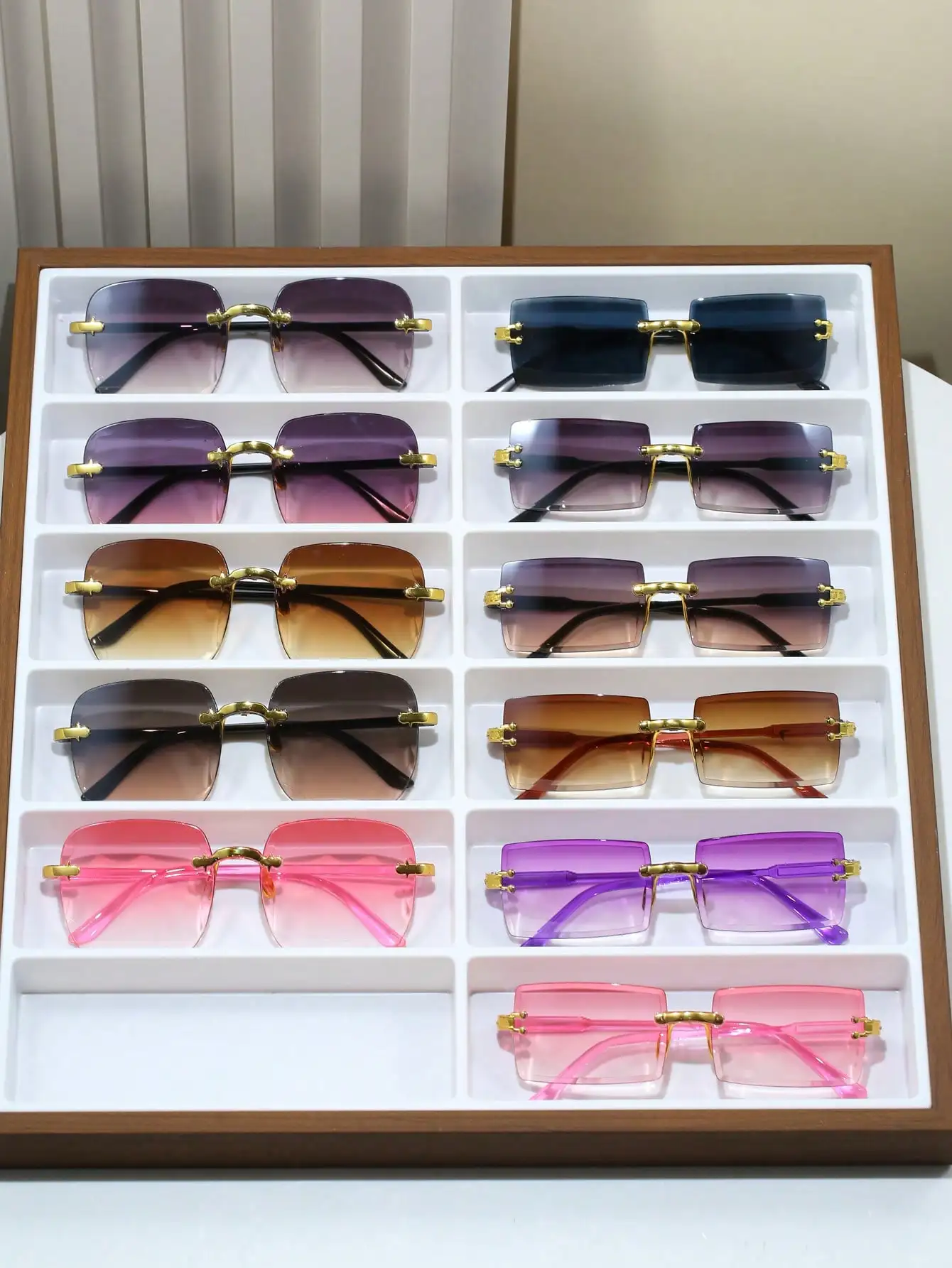 

Набор из 11 безрамочных квадратных солнцезащитных очков с градиентными линзами для летних путешествий и активного отдыха