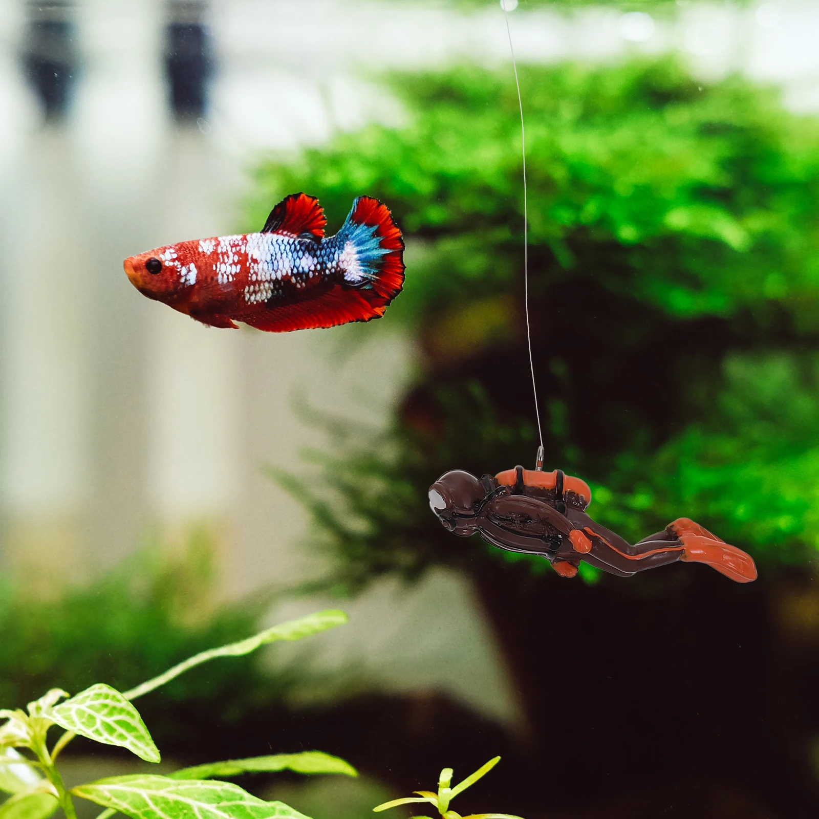 

2Sets Floating Decor Ball Aquarium Ornaments Resin Diver Craft for Fish Tank Decoration Underwater Scene Enhancer