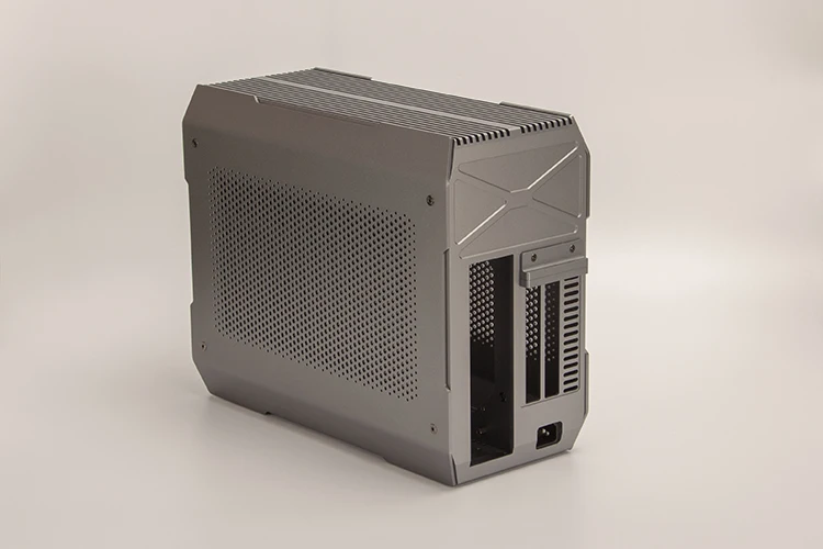 

W5 Mini ITX Aluminum Alloy A4 Computer Empty Chassis Water Cooled SFX Game Long Three Slots Thick Graphics Card HTPC
