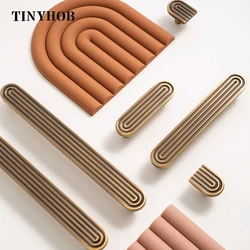 Tinyhob Retro Style Brass Furniture Handle/ Unique Line Closet Handles Door Knobs Bronze Wardrobe Handle Drop Shipping Available