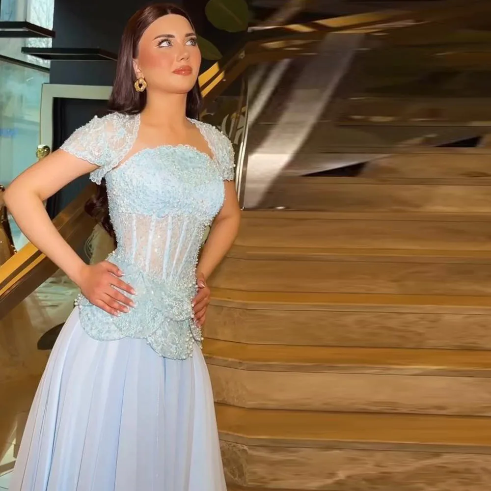 カスタマイズされたラインストーンイブニングドレスジャケットレーストップコルセットシフォン結婚式のゲスト衣装ティアードウエスト Vestidos デ フィエスタ