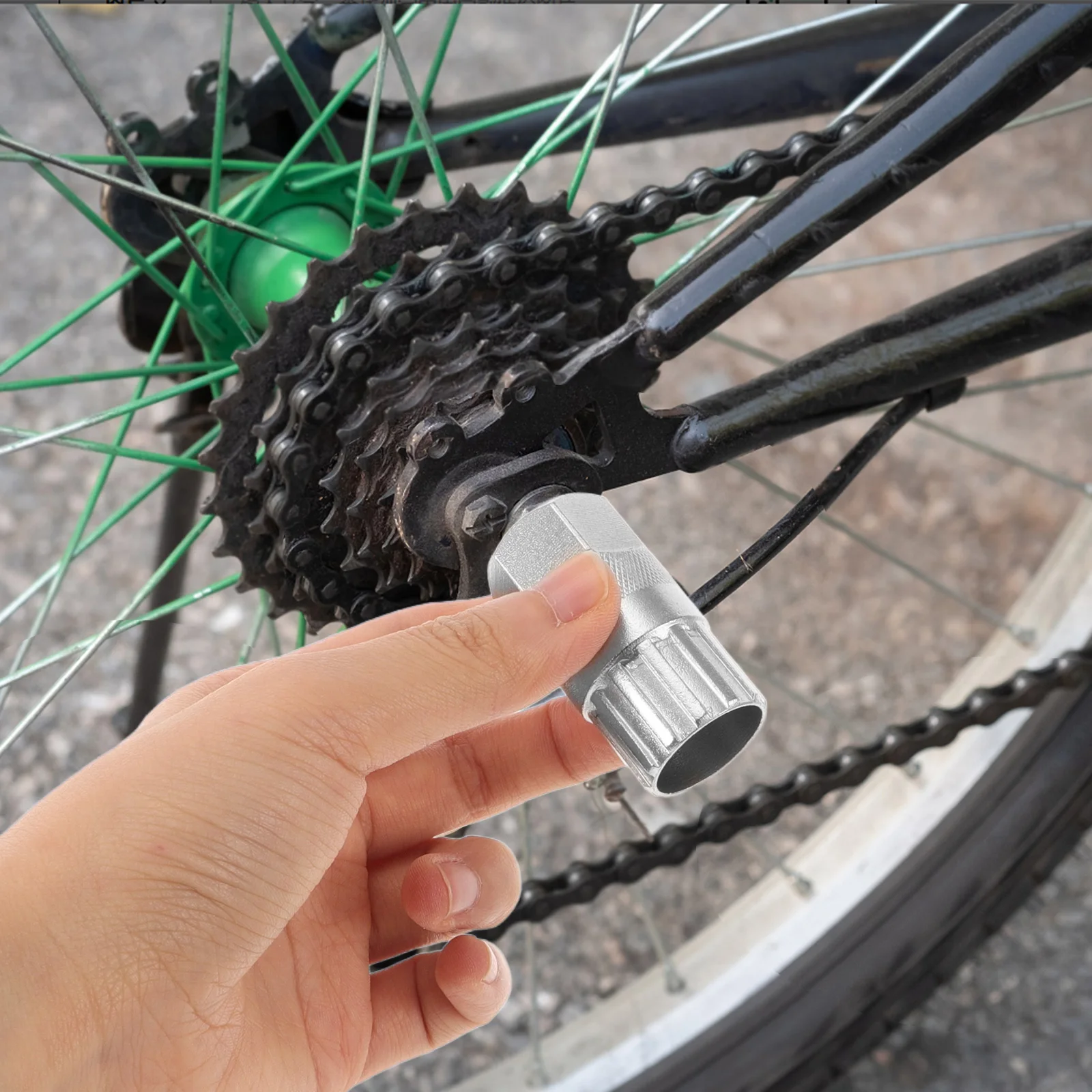 

Flywheel Removal Socket Metal Bicycle Tool Compact Freewheel Remover Easy Use Cycling Maintenance Tool for Mountain Road Bikes