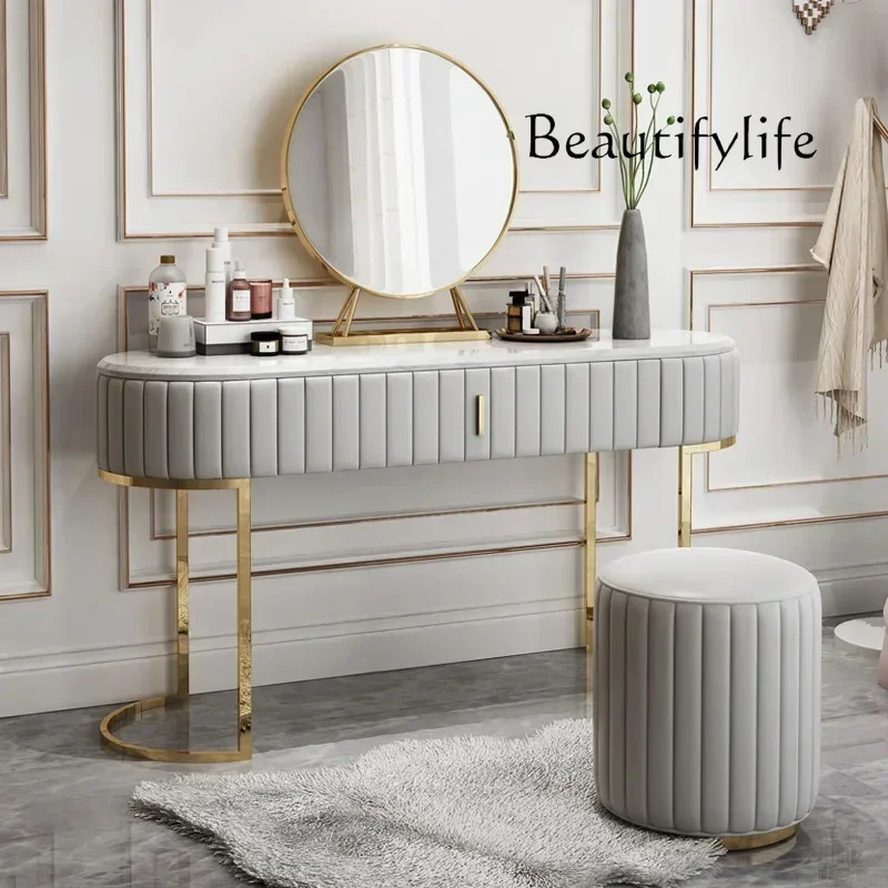 الفاخرة الحديثة تسريحات الشمال غرفة نوم Penteadeira منضدة الزينة LED مرآة خزانة ماكياج غرفة نوم تخزين الغرور الأثاث