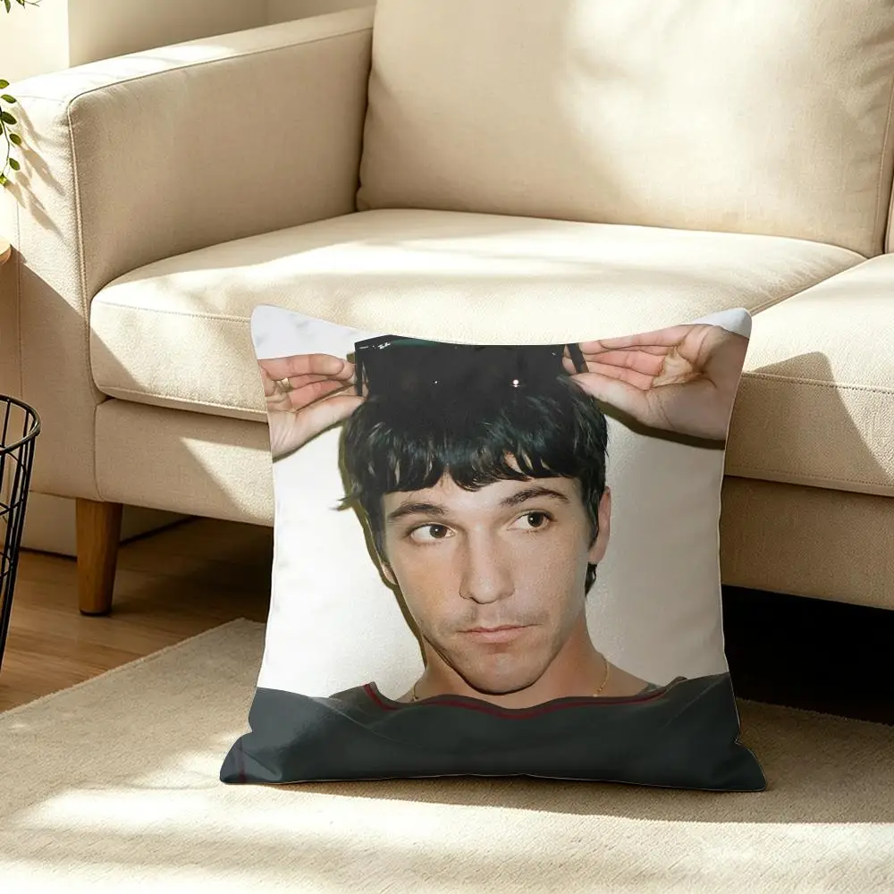 Singer R-Role Model Cushion Cover Wrinkle-Resistant Short Plush Pillow Case Breathable Machine-Washable