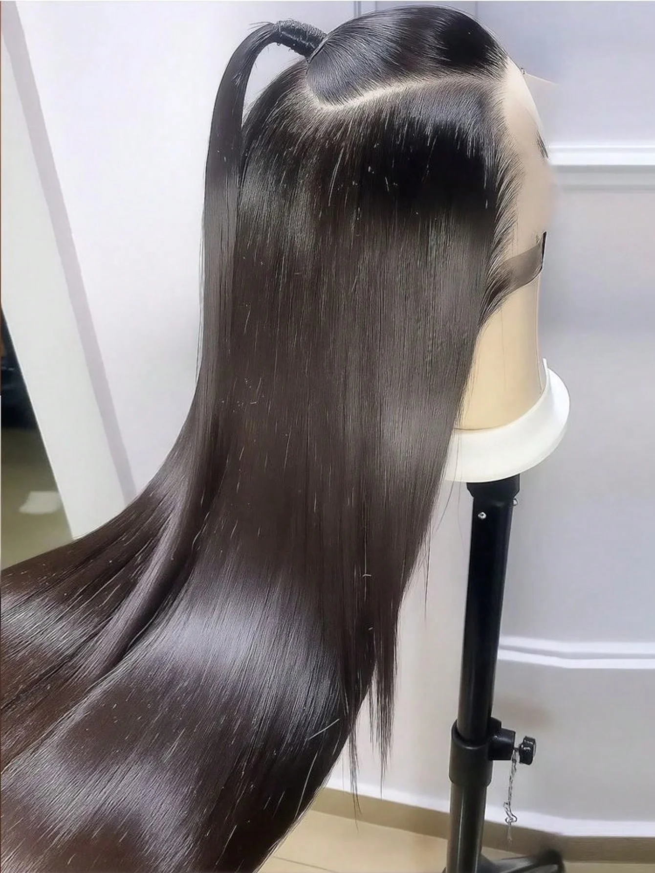 28 Zoll Lace-Front-Perücke, glatt, vorgezupft, 220% 250% Dichte, 13x4 13x6 HD Lace Front, brasilianisches Echthaar, für Damen, Natur Schwarz
