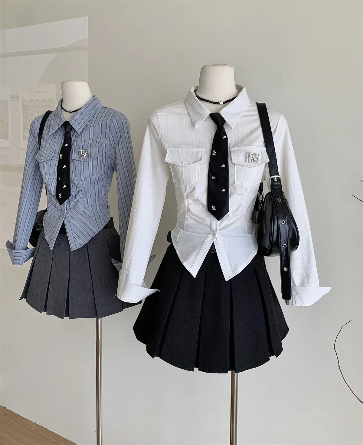 

Women JK Preppy Y2k Gyaru Kpop Outfits 2 Piece Set Long Sleeve Shirts With Tie Crop Tops + Mini Pleated Skirts With Belt