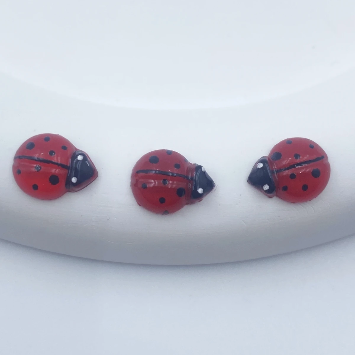 50PCS kawaii mini ladybug nail art flat back resin figurines rhinestone scrapbook appliqué decorative crafts