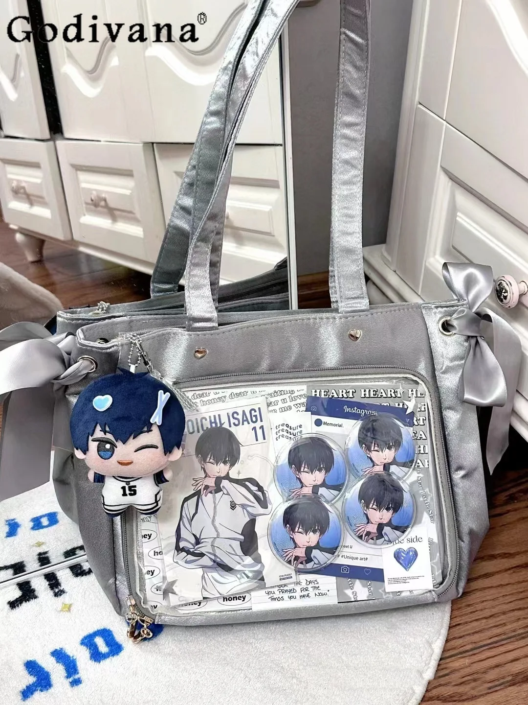 

2025 New Silver Satin Japanese Large-capacity Tote Bag Bow Two-dimensional Peripheral Pain Bag College Style Shoulder Handbag