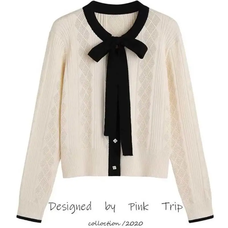 Lace Up Bow Knit Cardigan Spring And Autumn New Women\'s Color Contrast Hollow Pin Short Slim Top