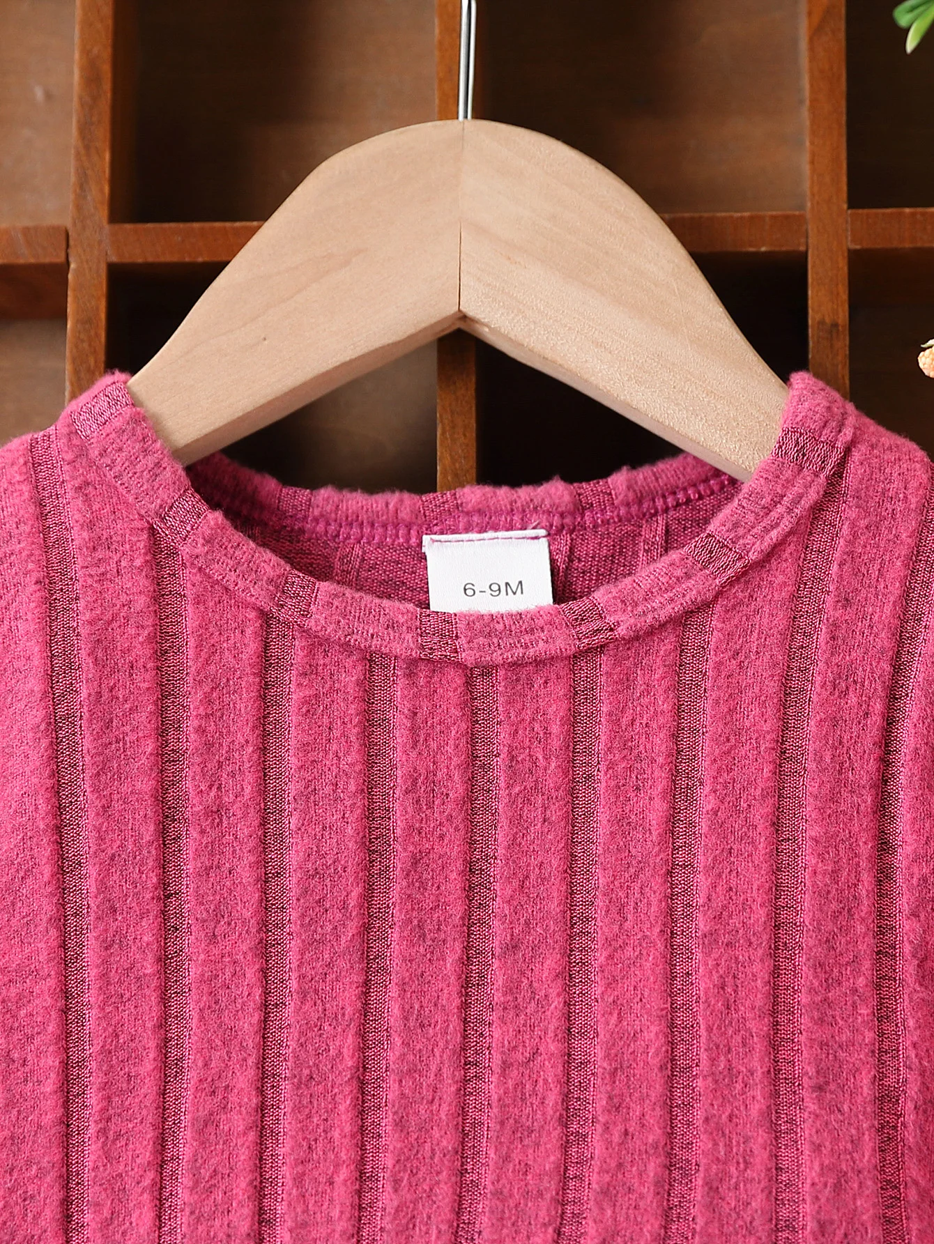 2-teiliges Set für Babymädchen, lässiges, bequemes Oberteil mit langen Ärmeln und Rundhalsausschnitt, gestreift, mit Hose, Herbst- und Winteroutfit für Kleinkinder. – Detail 4