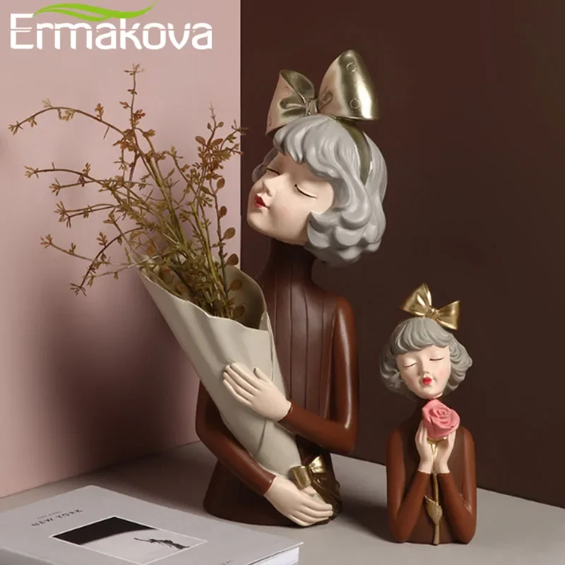 

ERMAKOVA Cute Creative Bouquet Girl Ornaments Sculpture Statue Gifts Living Room TV Cabinet Flower Arrangement Modern Home Decor