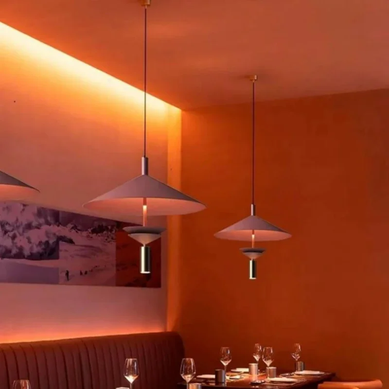 New Modern Designer Pendant Lamp Living Room American Hotpot Restaurant Bedroom Spotlight Fixture