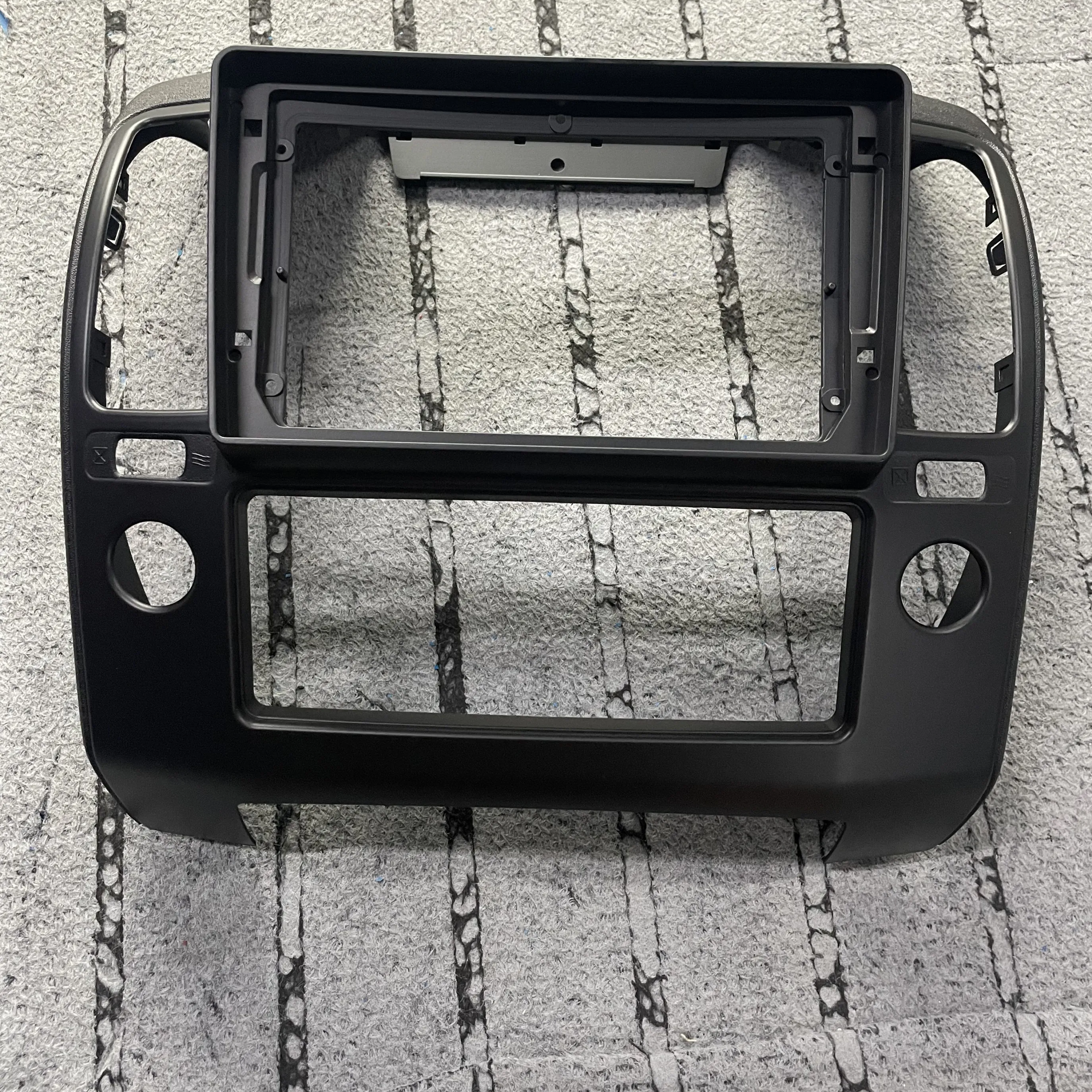 

Car Frame Fascia Adapter For Nissan Navara 2006-2012 Navara D40 Android Radio Dask Kit Fascias