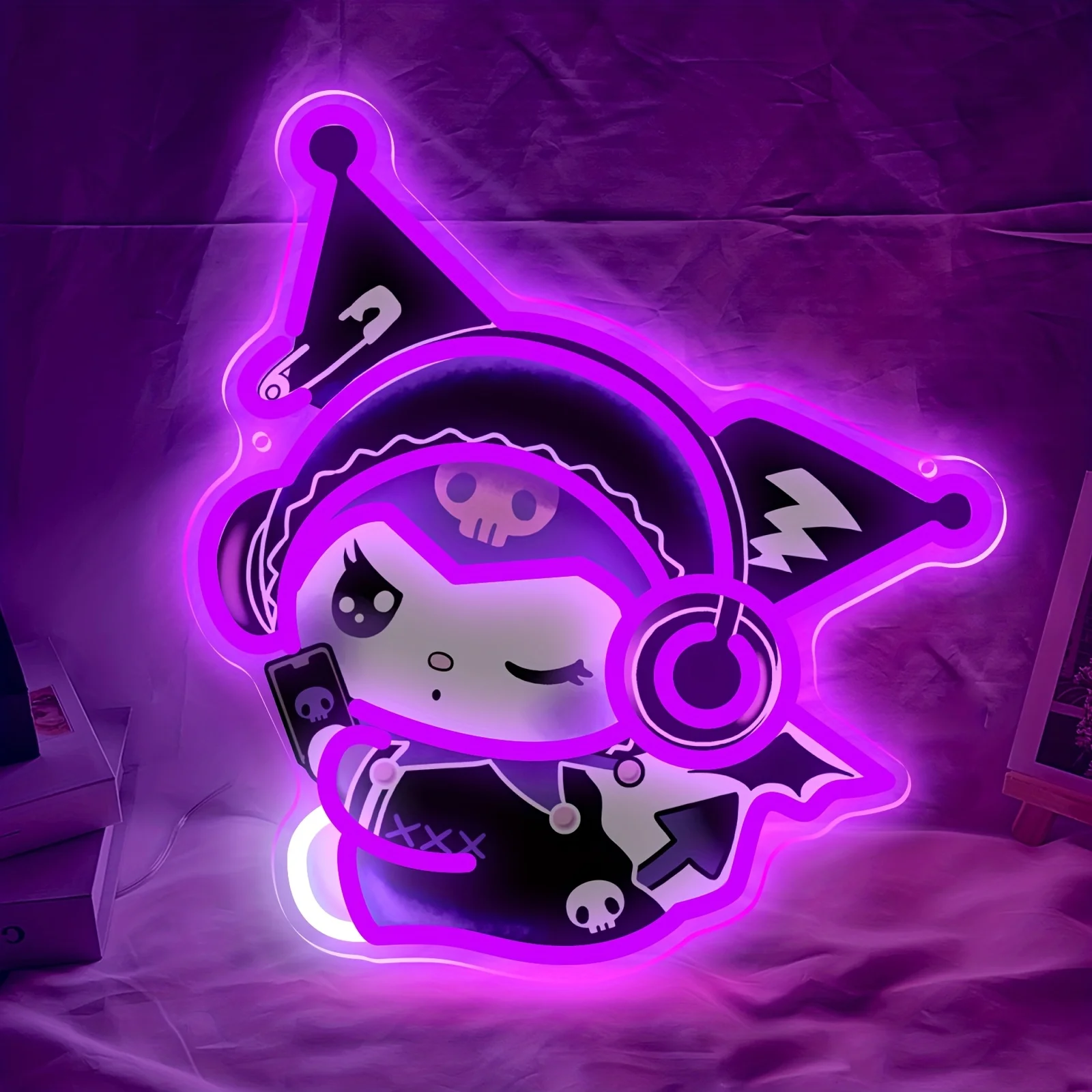 

Неоновая вывеска Куроми, готический милый светодиодный ночник Sanrio, USB, с регулировкой яркости, для девочек, спальни, игровой комнаты, тематического отеля, декора, подарок на день рождения