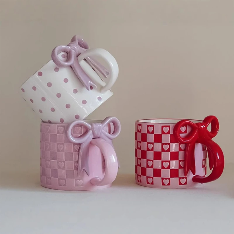 

Creative love pattern couple cup, cute bow shaped handle mug, INS red mosaic pattern coffee cup, household ceramic water cup
