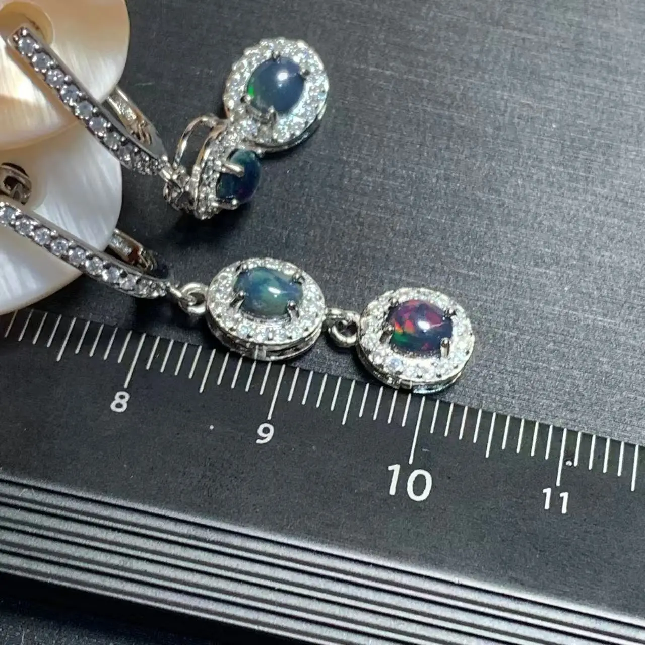 Thumbnail 3 - #49 Top Drop Earrings Picks for Every Budget