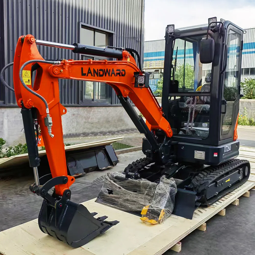Escavatore senza coda per tutti i terreni EPA/Euro 5, piccolo bagger cingolato in gomma da 1,8 tonnellate, mini escavatore per uso agricolo da 2,5 tonnellate, personalizzato
