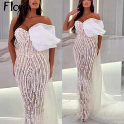 2023 Couture Feather Party Dress Off Shoulder Elegant Wedding Guest Dresse With Back Train Other Colors Custom Night Dinner Gown