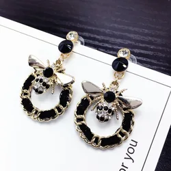 women sparkling diamonds cute bee earrings, geometric handmade earrings for ladies