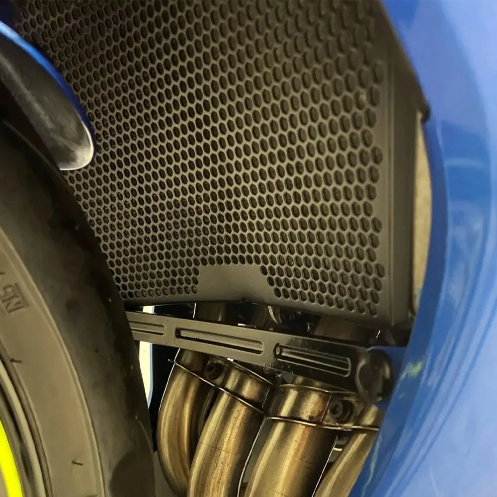 

Radiator Guard For Suzuki GSXR GSX-R 750 600 2008 2009 2010 2011 2012 2013 2014 2015 2016 2017 2018 2019 2020 2021 2022 2023