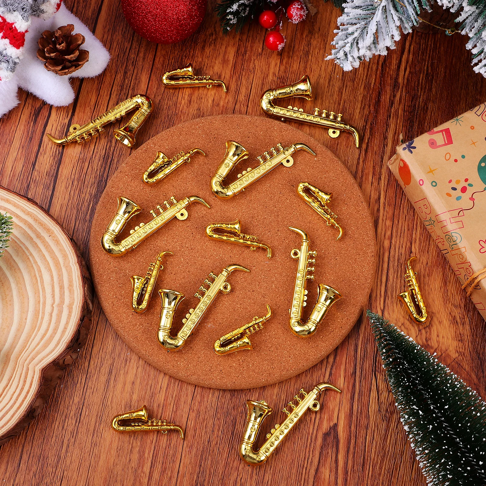 

20pcs Miniature Saxophone Christmas Ornaments Plastic Musical Instrument Decor For Xmas Tree Hanging Party Home Desktop