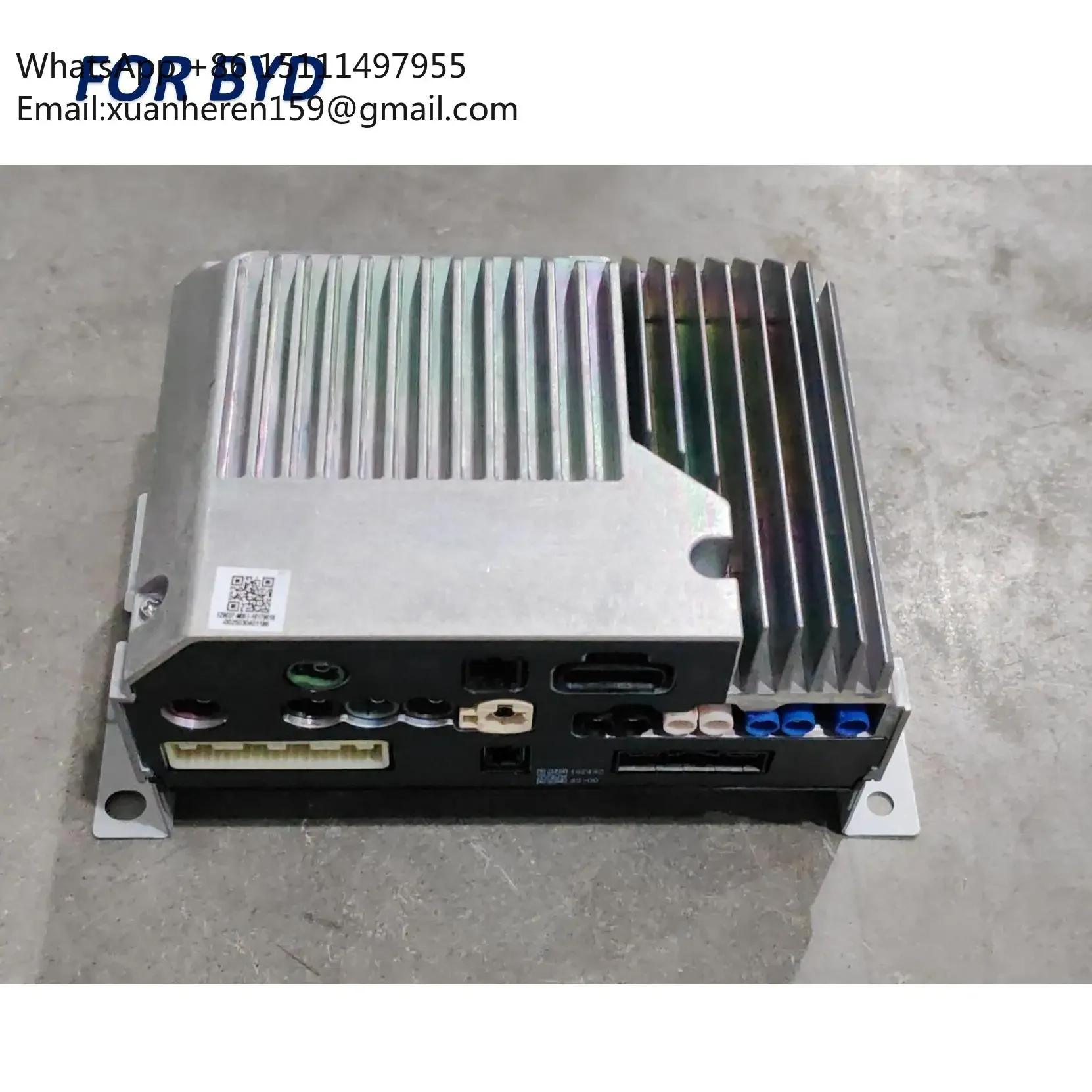 

New BYD Leopard 5 SFHW-7924200A In-Dash Navigation & Multimedia System Direct Wholesale Pricing