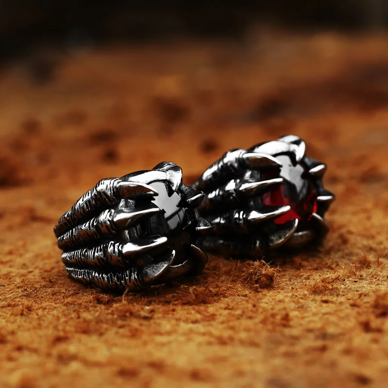 Beier New Store 316L Stainless Steel Fashion Dragon Claw Red Black Stone Men And Women Ring High Quality Jewelry LLBR8-046R