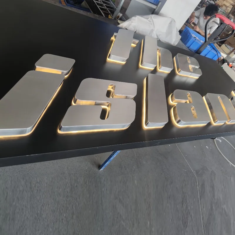 Customized Outdoor Gold Color Stainless Steel Back Lit Wall Signboard, Halo Lighting Company Logo Name Hotel LED Letters Signs