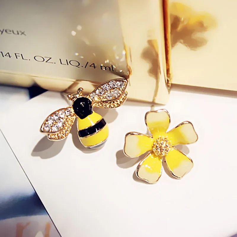 2026 Cute Hot Flower Bee Asymmetric Earrings Zircon Earrings Wholesale Fashion Jewelry Punk Stud Earrings For Women Girls Gift