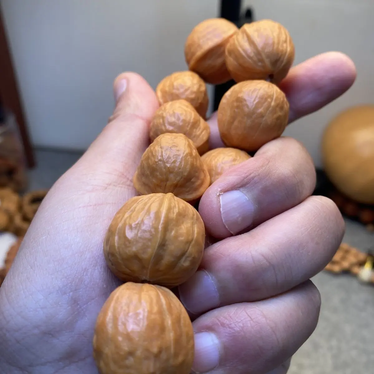 Chinese Style Lucky Walnut Beaded Bracelet Traditional Wenwan Bracelet For Men Women Fortune Blessing Prayer Jewelry Ideal Gift