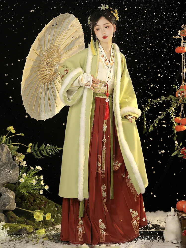 Red Hanfu Women Song Dynasty cappotto lungo fodera con colletto incrociato in vita ricamato autunno e inverno quotidiano