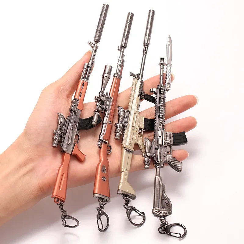 1 Piece of 17-20cm PUBG Alloy Weapon Gun Model Keychain Simulation M24 SCAR AWM Kar98k Game Gun Toy Pendant Gift for Boyfriend's