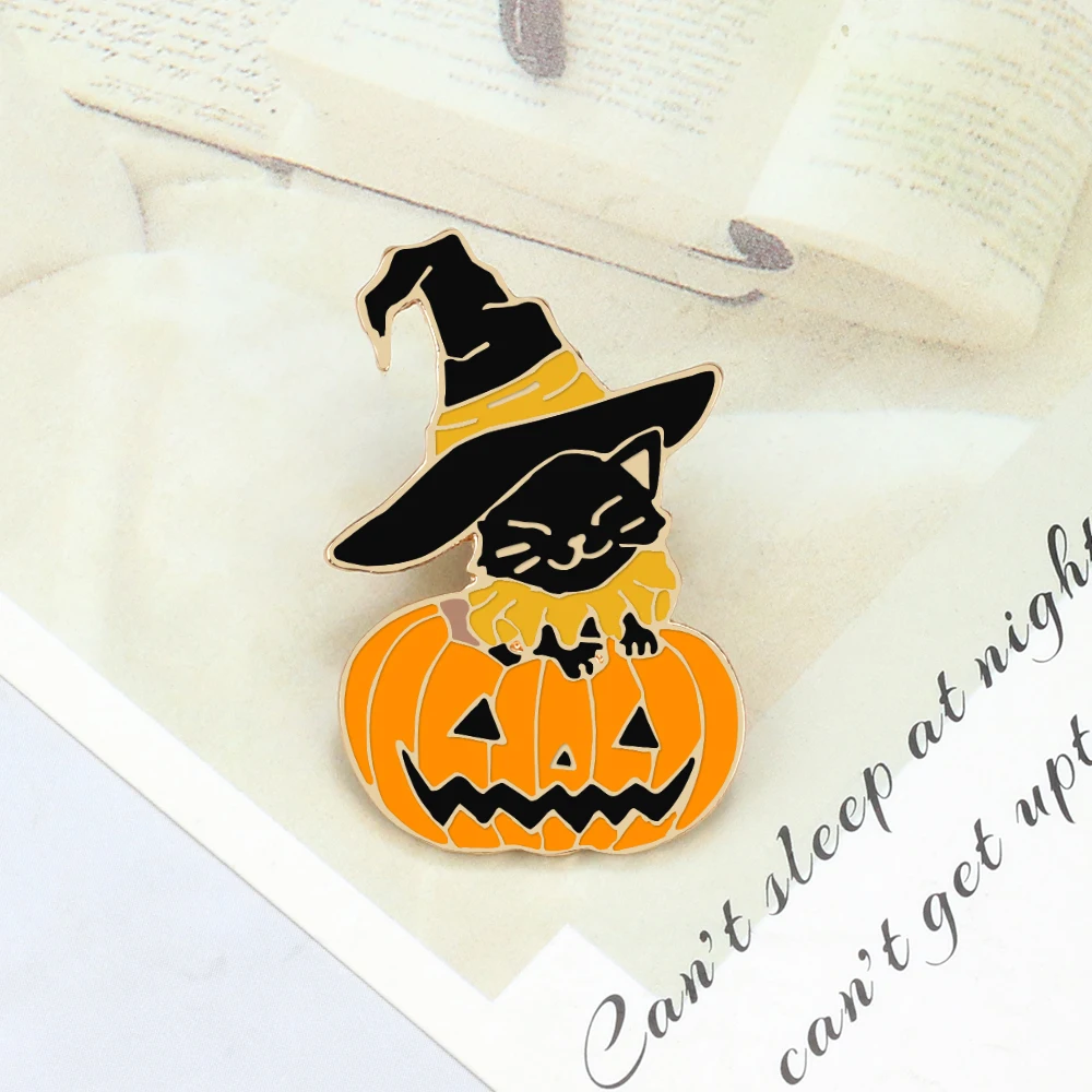 New Black Witch Cat Enamel Pins Halloween Day Pumpkin Brooch Women Men Coat Bag Hat Badge Decoration Pin Jewelry Gift for Friend