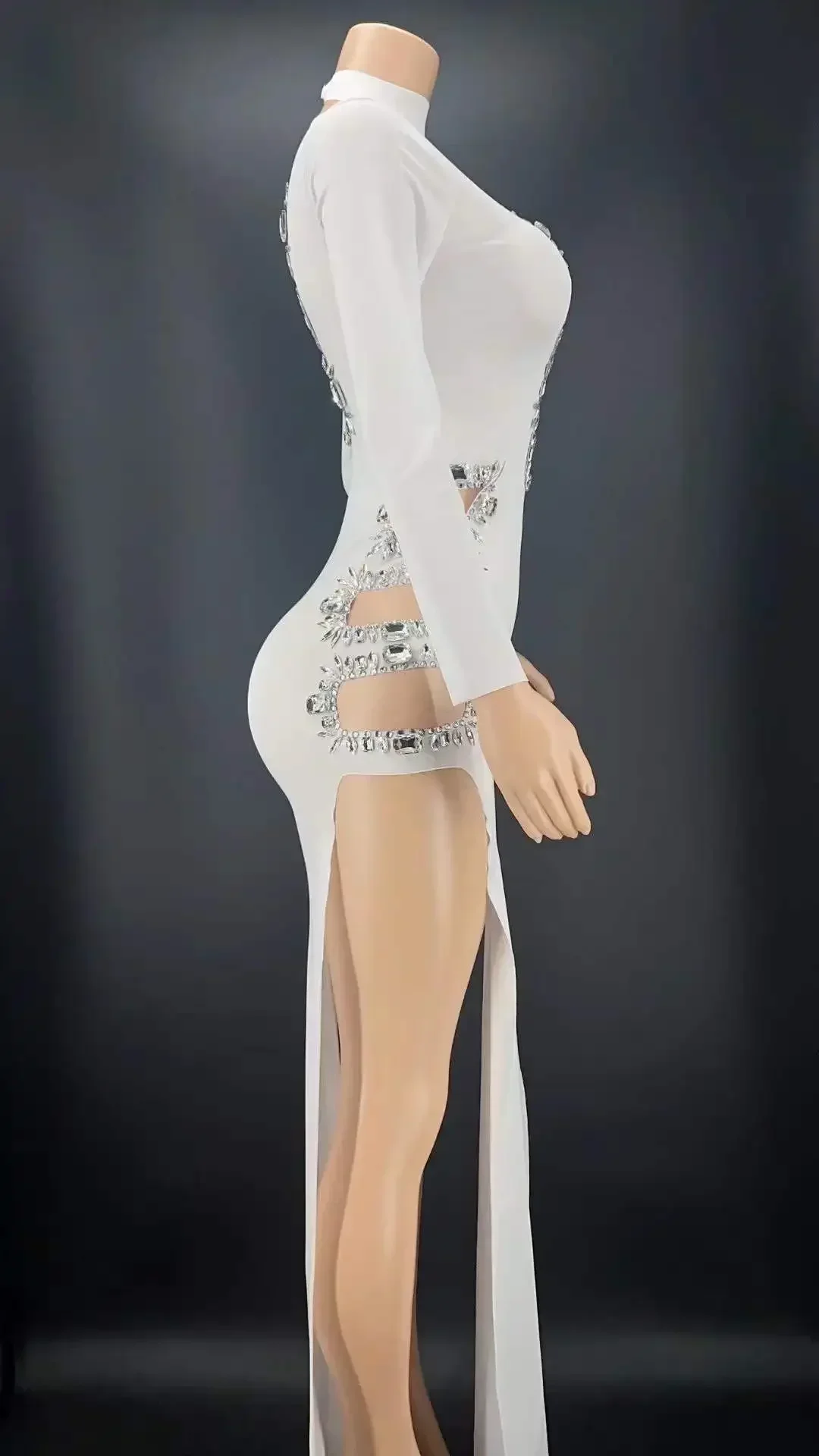 Sparkly Strass Frauen Langarm Cheongsam Sexy Kleid Nachtclub Sänger Tänzer Bühne Tragen Party Feiern Hohe Schlitz QiPao