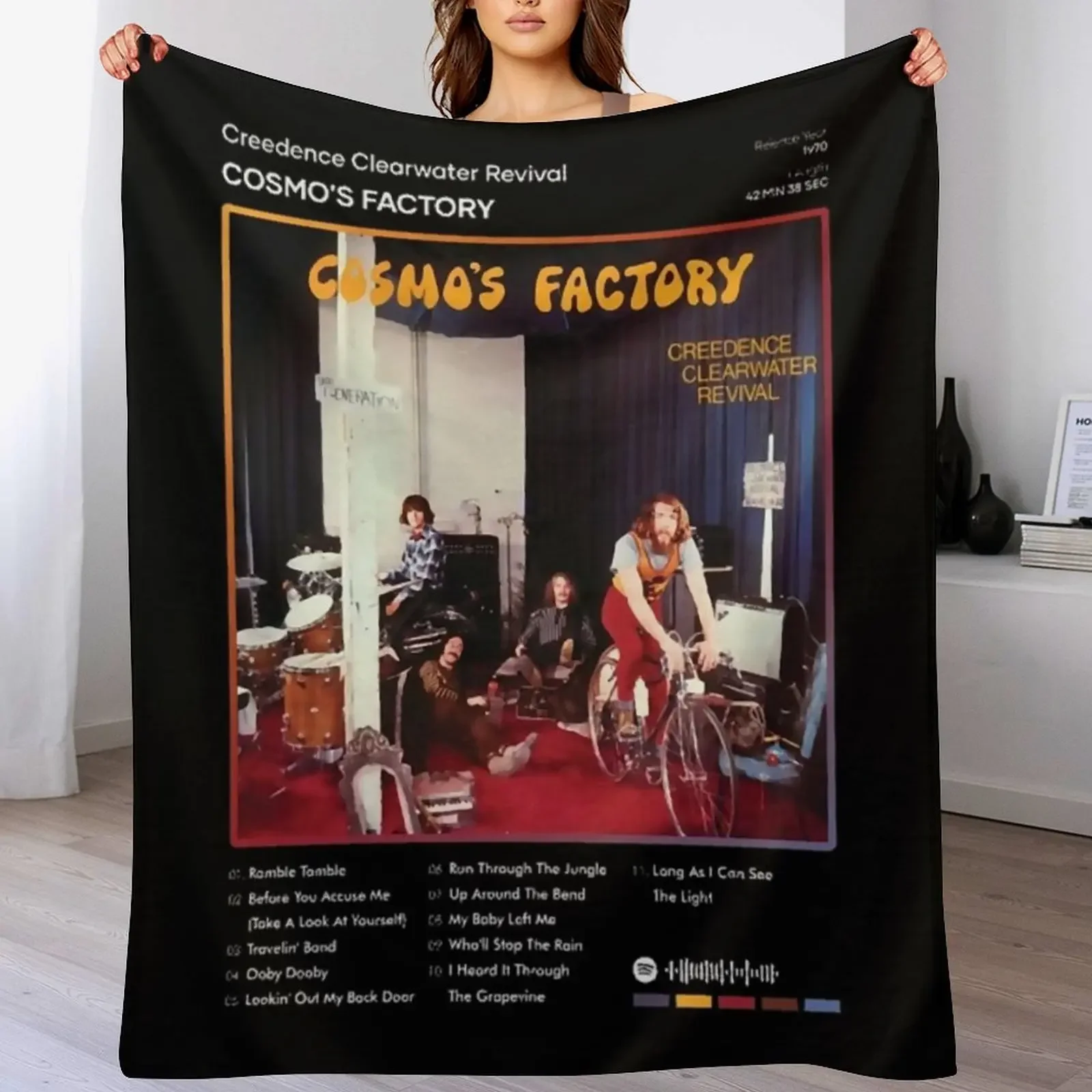 

Creedence Clearwater Revival - Cosmo's Factory Tracklist Album (1) Throw Blanket Cozy Warm Blanket for Bed Room Decor