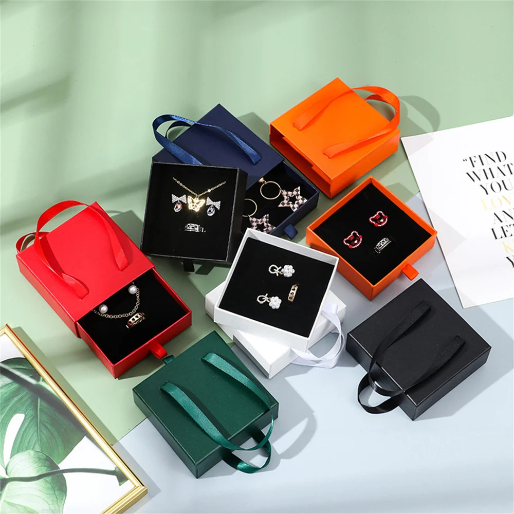 Paper Pull-Out Drawer Jewelry Box Handheld Jewelry Packaging Box Wearing Armor Ring Earring Necklace Storage Gift Box Wholesale