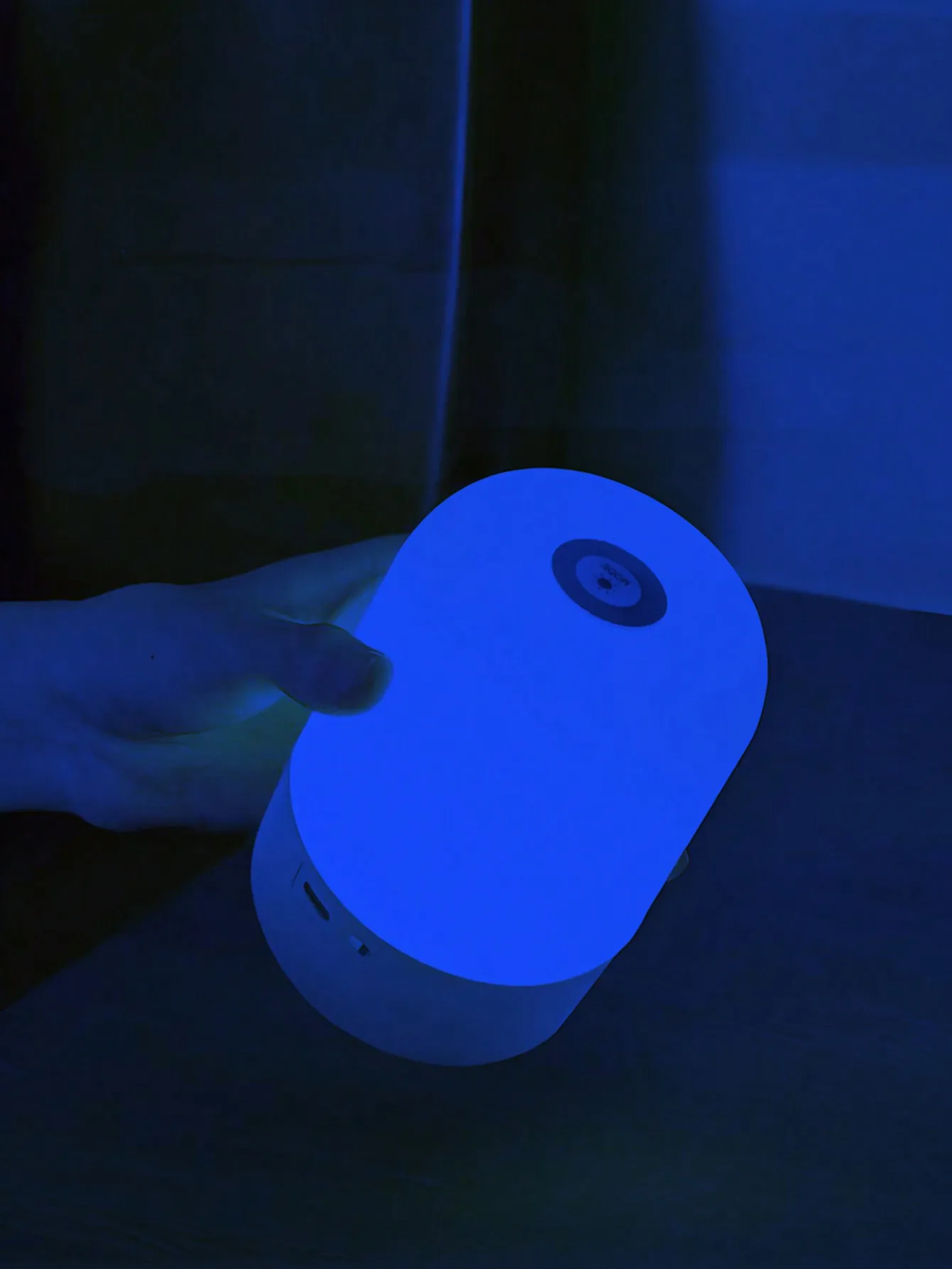 1pc LED Night Light: Touch Dimmable/Color-Changing (3/16 RGB), USB/Rechargeable, Portable