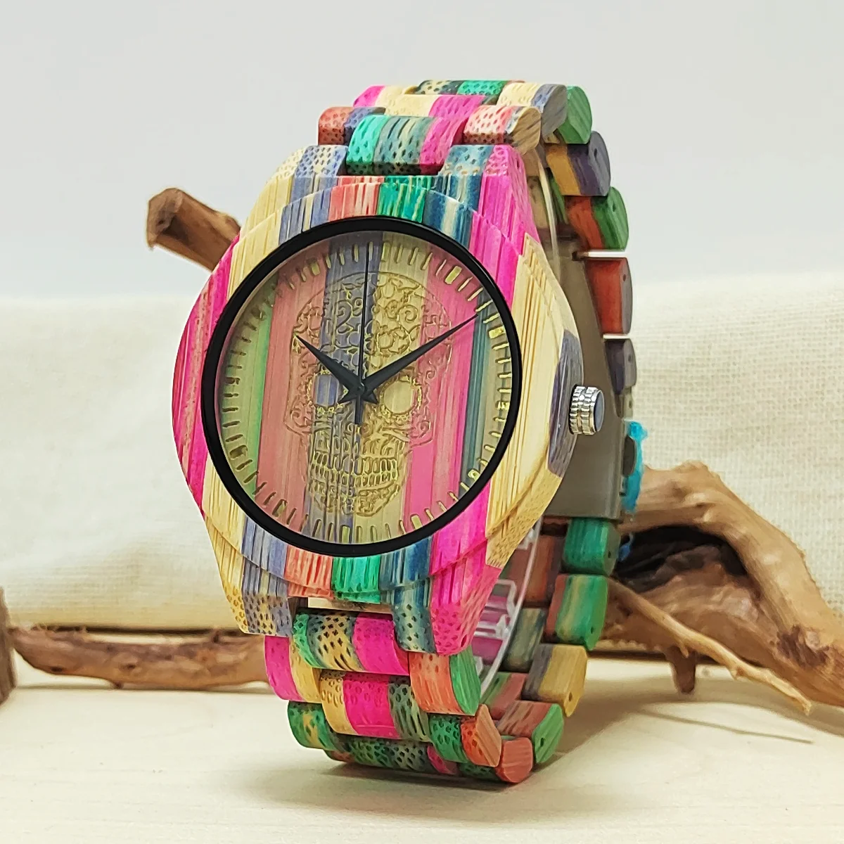 Men\'s Unique Personalized Wrist Watch Vintage Stylish Colorful Bamboo Wood Quartz Wristwatch for Men Full Wooden Strap Watches