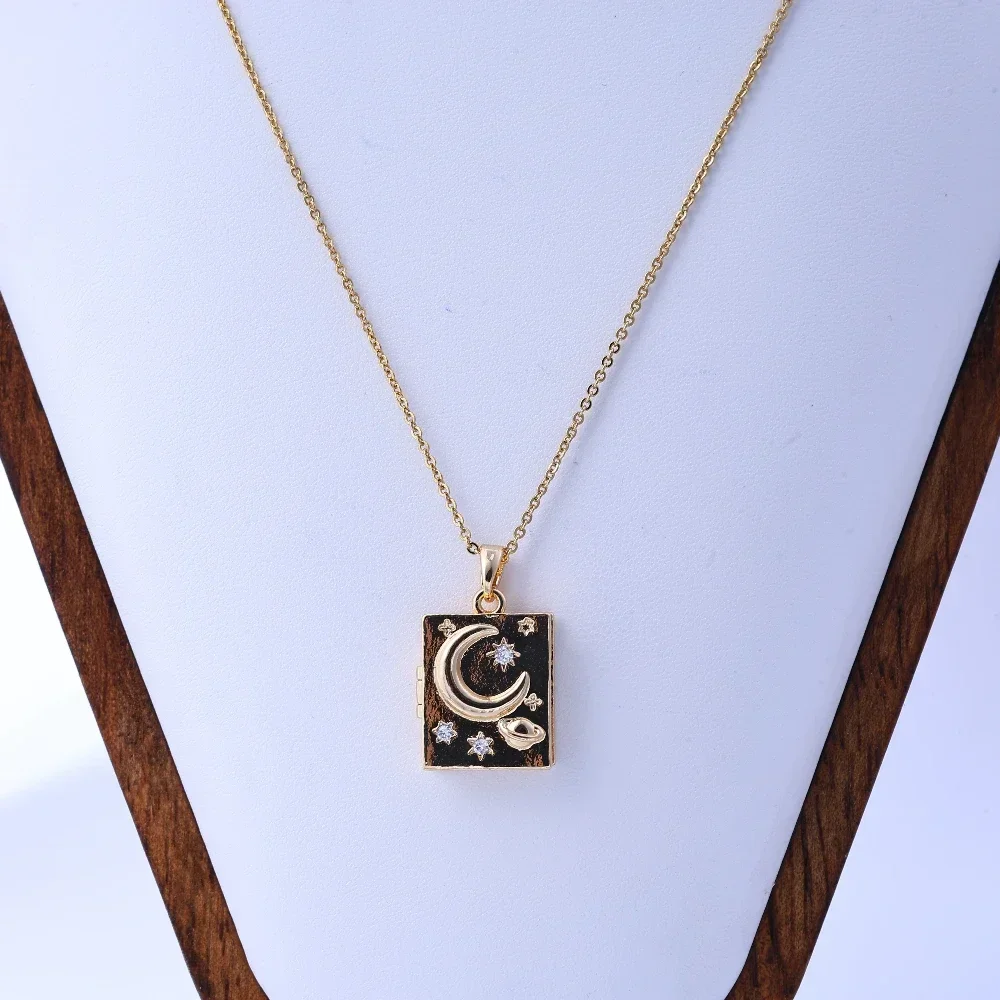 開閉可能な月、星、ダイヤモンドの本が付いた高級ハイエンドネックレス - シンプルでニッチなデザインのジュエリーペンダント装飾