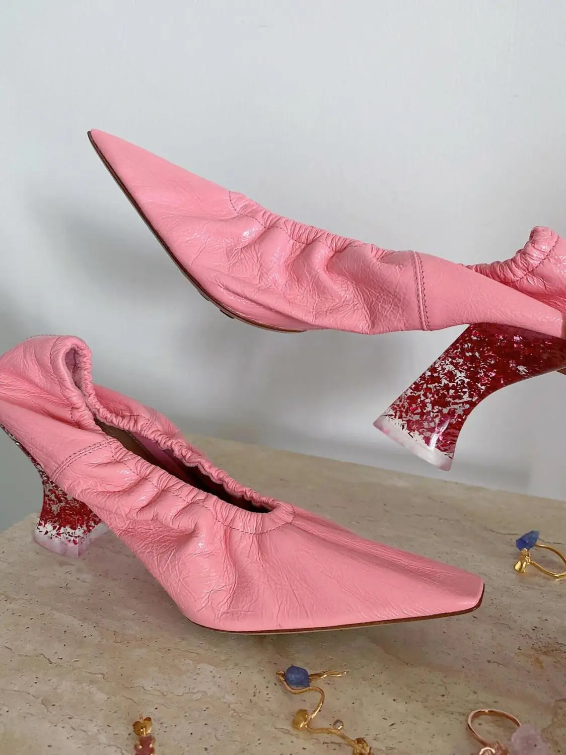 

Розовые туфли-лодочки с квадратным носком в ретро-стиле для женщин, из натуральной кожи, с прозрачными кристаллами, на высоком каблуке, удобные, из овчины