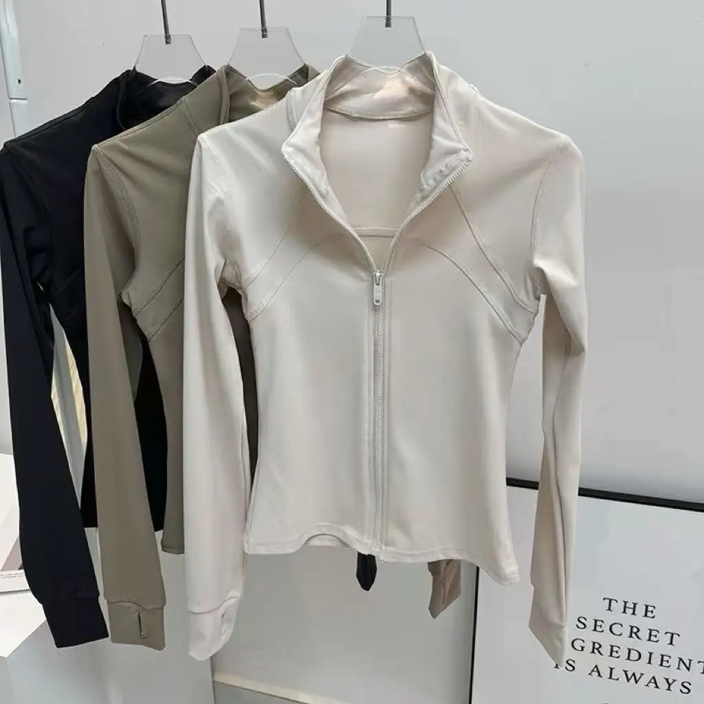 بدلة يوجا نسائية راقية بياقة واقفة وأكمام طويلة سترة رياضية للجري والتدريب واللياقة البدنية بدلة جري مقاومة للرياح