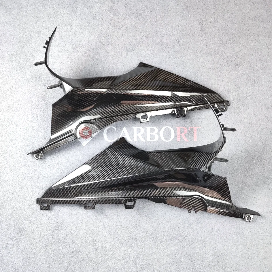 For BMW S1000RR Carbon Fiber Badge Holder Side Fairing 2020 2021 2022 Shroud Cowl Guard Protection Protector Cover Panel Parts