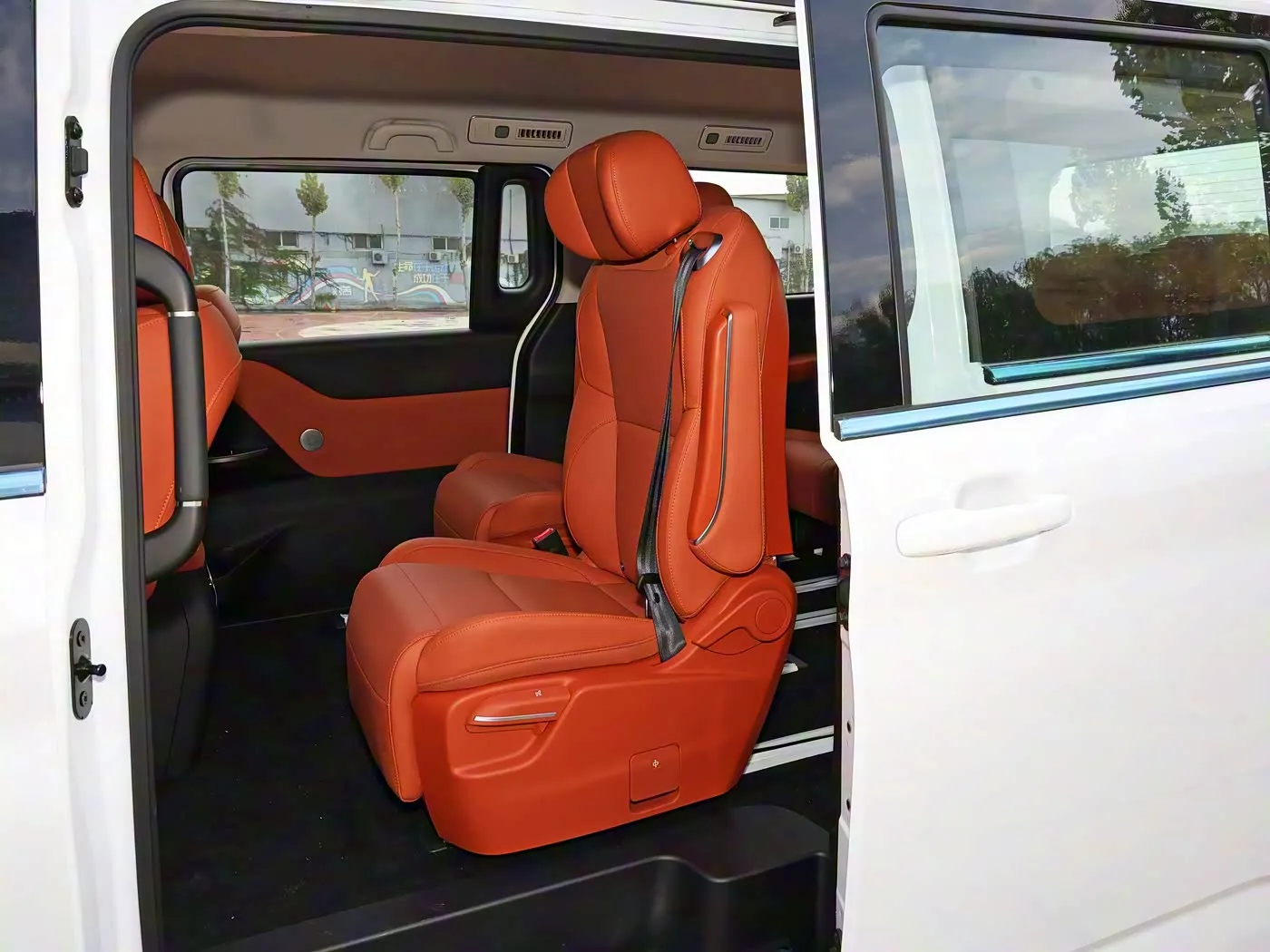 

FLOOR MATS FOR CARS 51