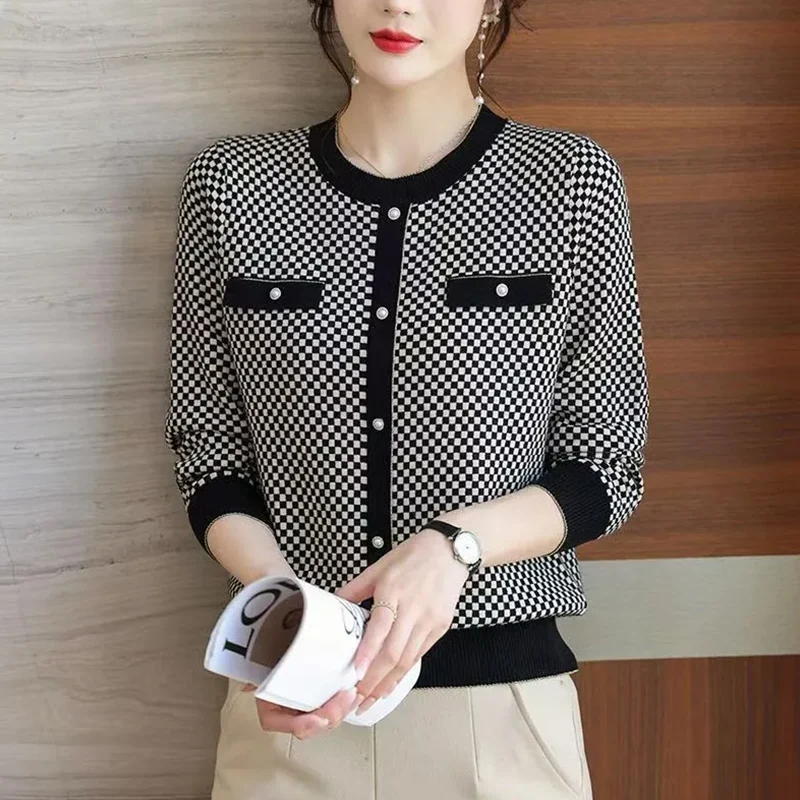 Winter Black Camel Houndstooth Knit Pullover Women's Sweater