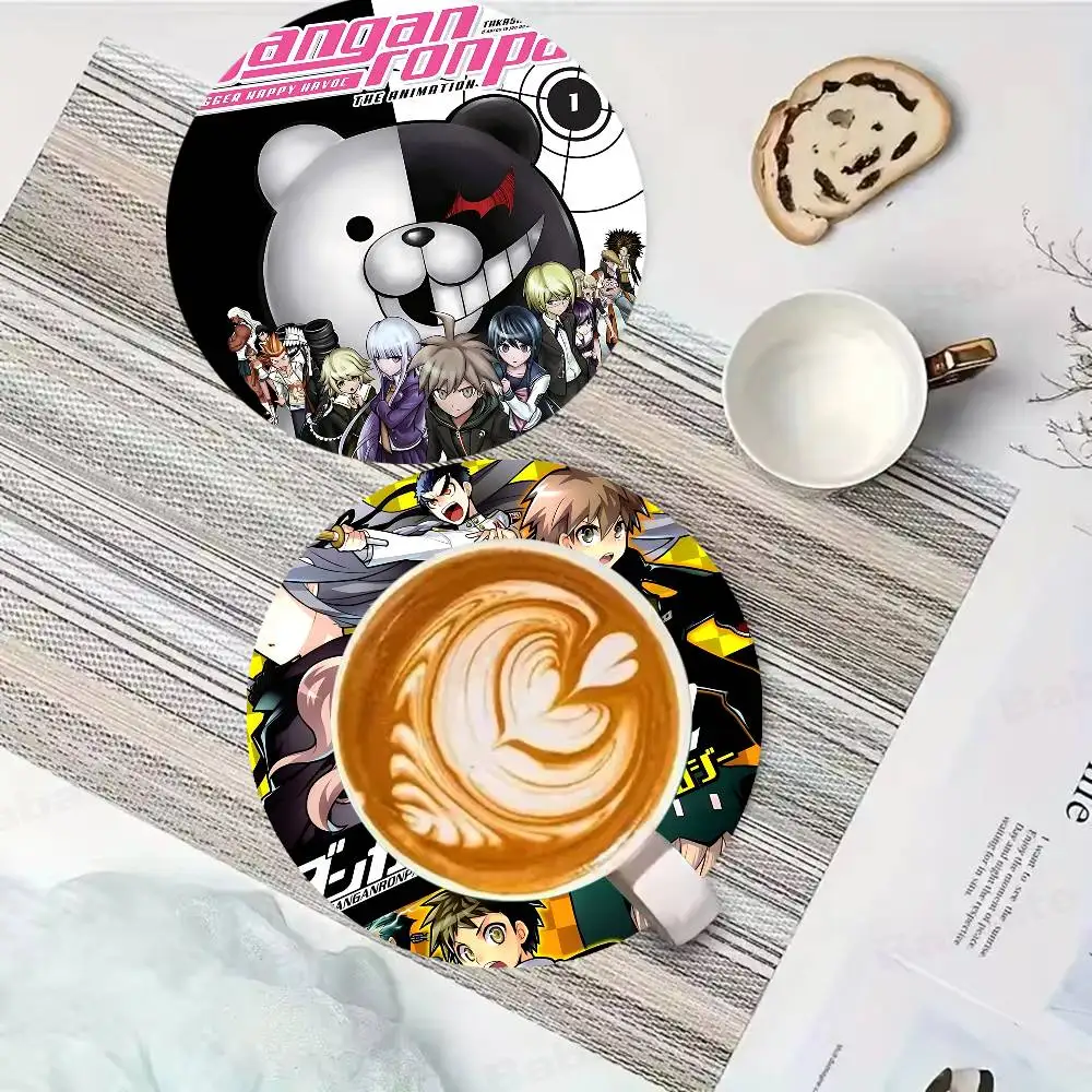 Anime D-Danganronpa Mystery Game Thematischer Holzuntersetzer Rutschfest Hitzebeständig Lustige Esstischdekoration Café Restaurant