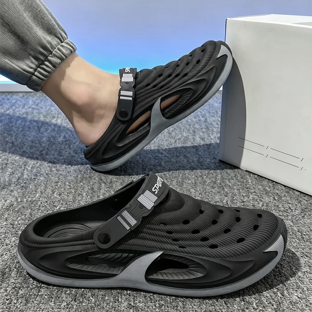 Pantoufles d'extérieur pour hommes, en EVA, antidérapantes, à bout fermé, plateforme épaisse et douce, sandales confortables à la mode pour hommes, chaussures d'été pour la maison 1